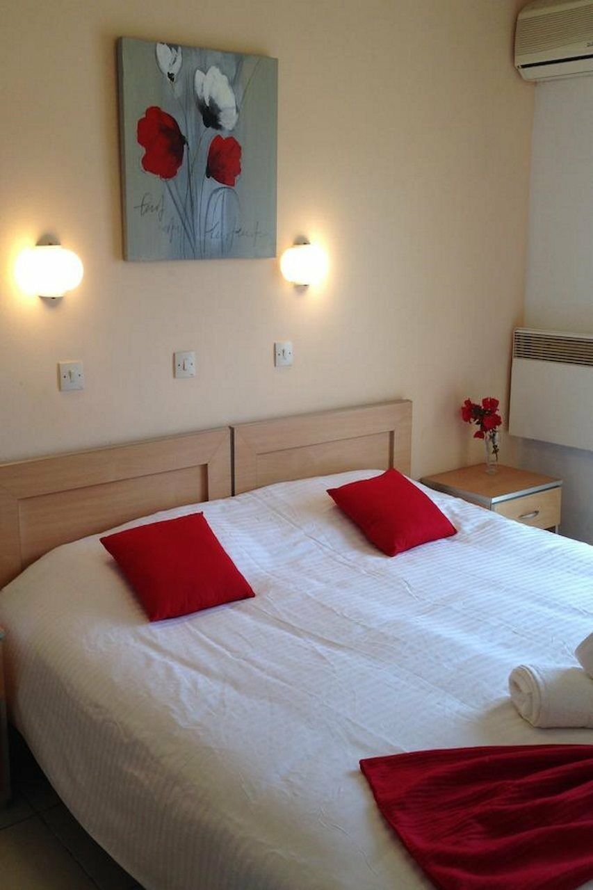 Zefyros Hotel